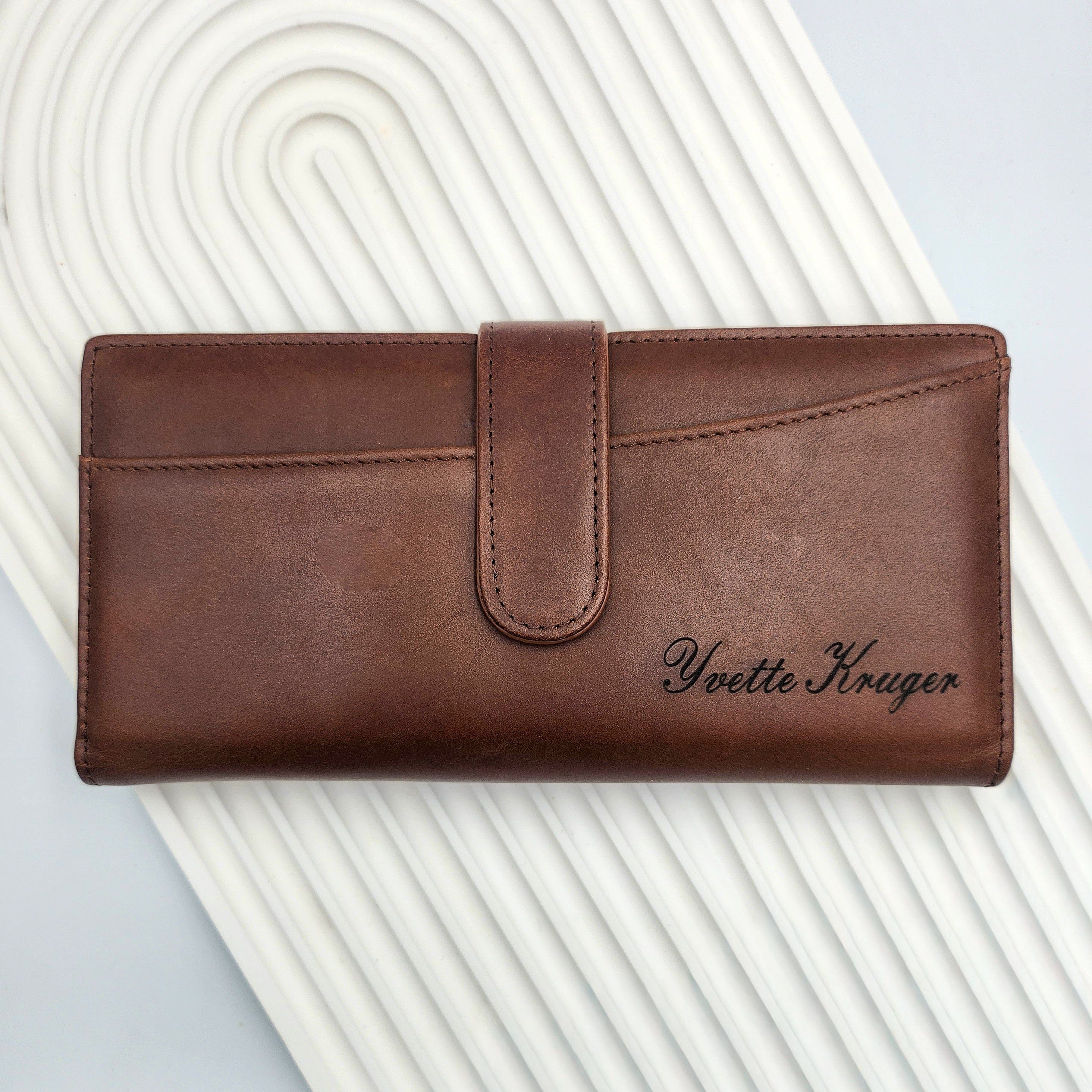 Real Bovine Leather Female Wallet with free courier Real Bovine Leather Female Wallet with free courier