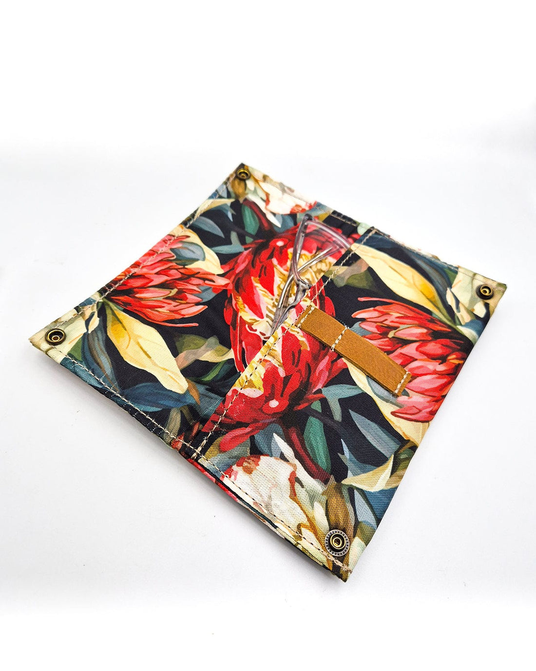 Glasses Protector Case with Accessories