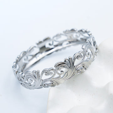 Antionette Filigree Bangle