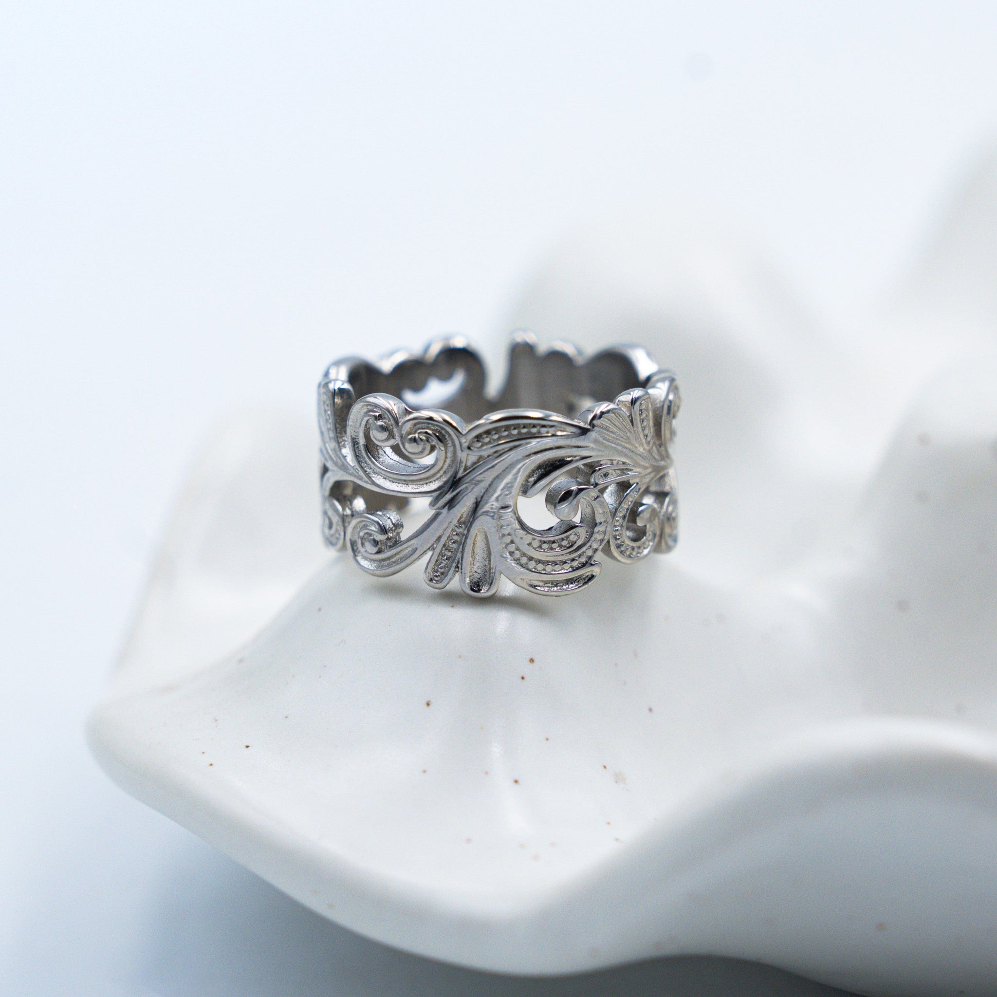 Antionette Filigree Ring