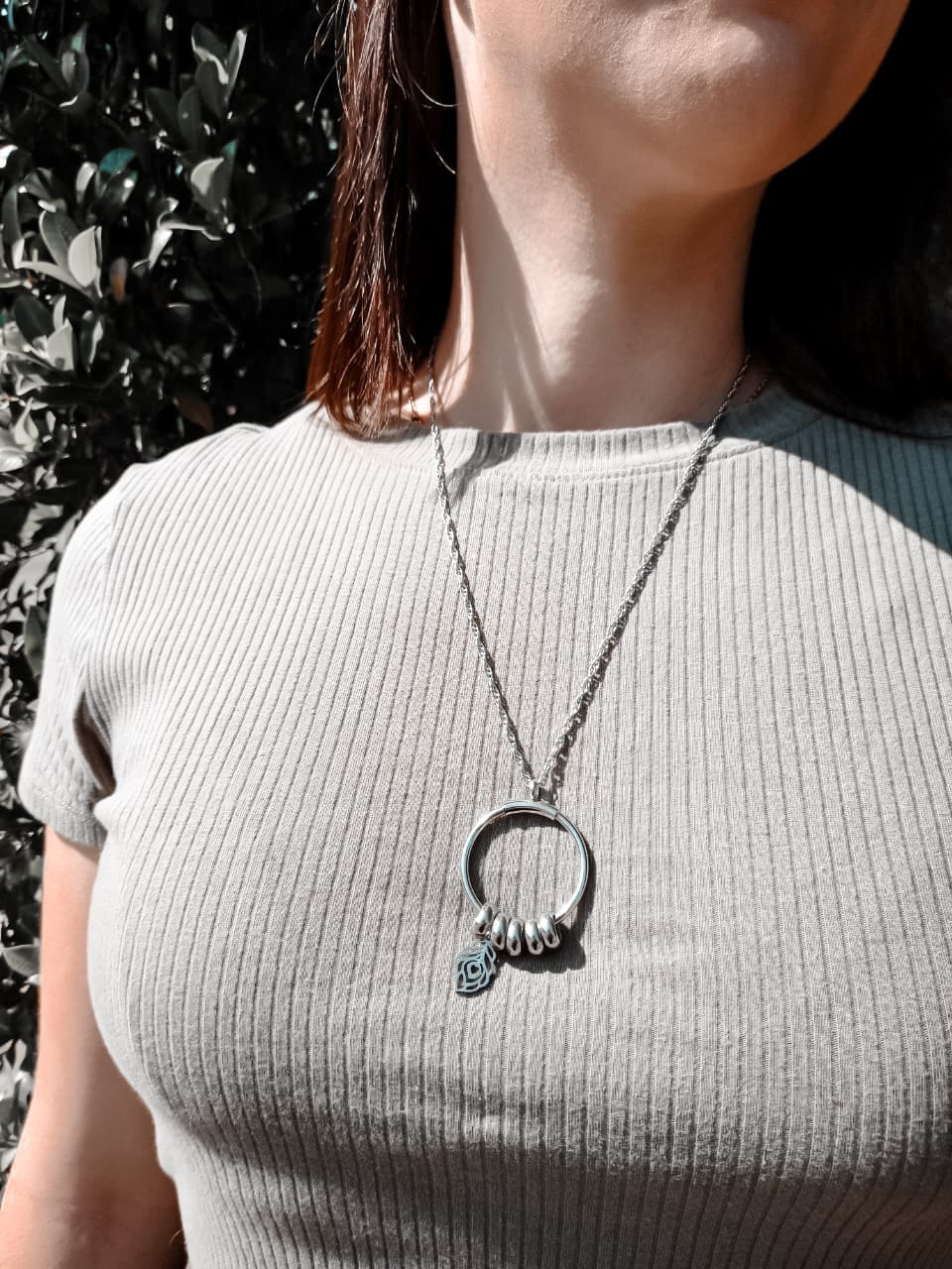 Family Circle Necklace in Silver - Talisa - Milanese Chain